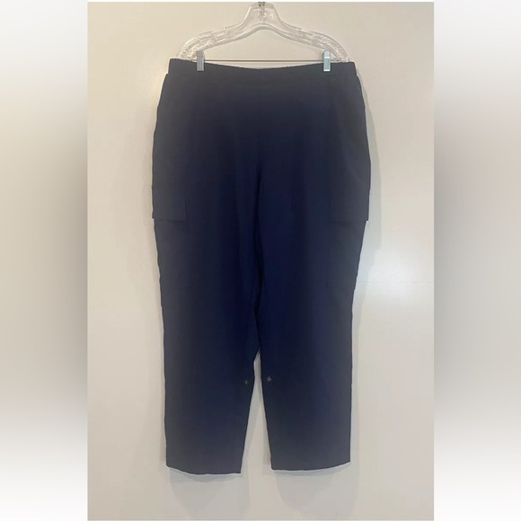 Lands End Navy Blue Pull‎ On Adjustable Length Cargo Pants Womens 18 (1413) - Picture 1 of 5